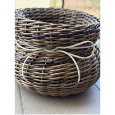 Вазон-корзина з ротангу хендмейд - Плетений кошик для квітів