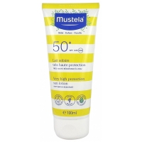 Mustela Bébé водостійке молочко для засмаги з народження SPF 50+ 100мл Mustela Bébé водостійке молочко для засмаги з народження SPF 50+ 100мл